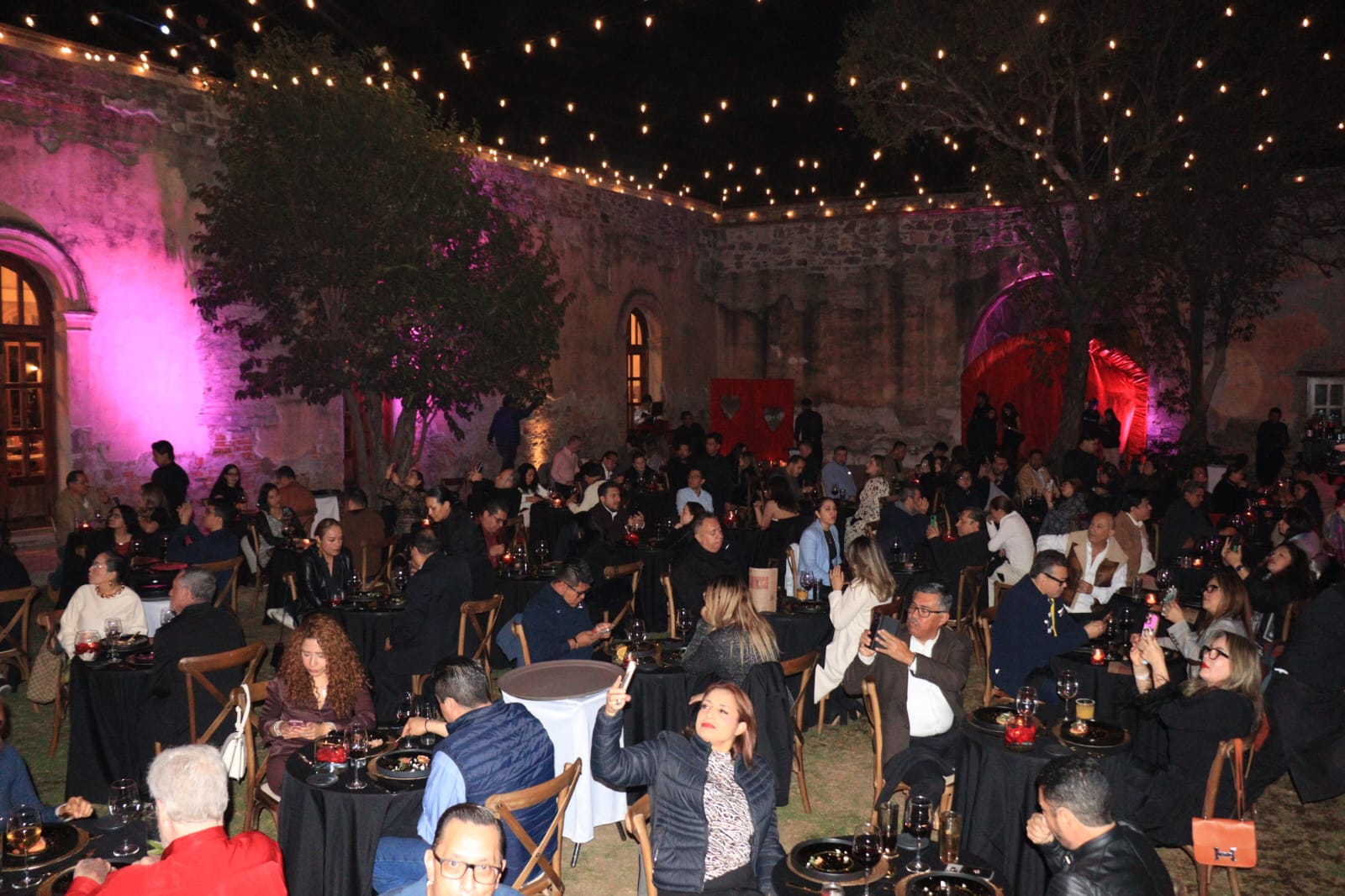 Val’Quirico se consolida como destino favorito para celebrar el amor y  la amistad